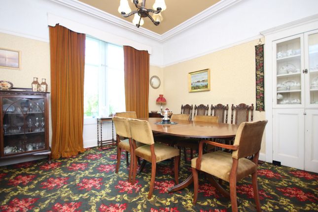 Auchenblae, Springwells Avenue, Airdrie photo 4