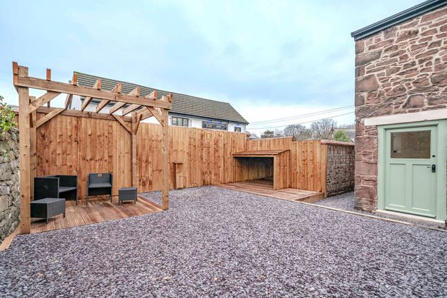 167 Wigan Road, Chorley photo 2