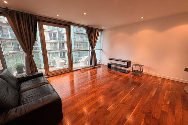 256, The Edge, Salford photo 2