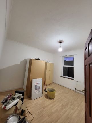 Thumbnail Terraced house to rent in Springfield Road, East Ham
