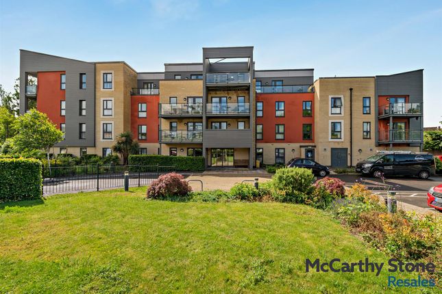 1-bed flat on 23 Bucklands, Stock Way South, Nailsea, £280,000