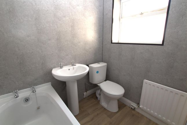 78, Wilton Street, Middlesbrough photo 4