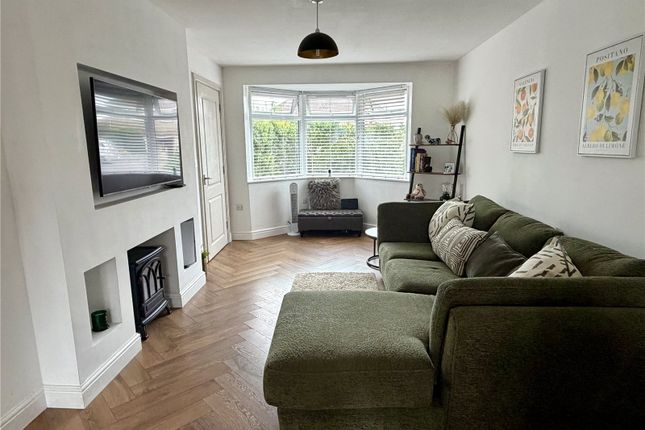 84, Upham Road, Swindon photo 3