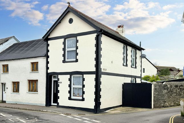 Thumbnail End terrace house for sale in Fore Street, Kingsteignton, Newton Abbot