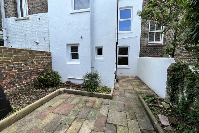 37 Blaker Street, Brighton photo 3