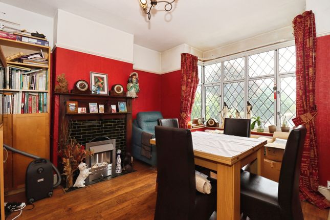 44, Westerleigh Road, Gloucestershire photo 4