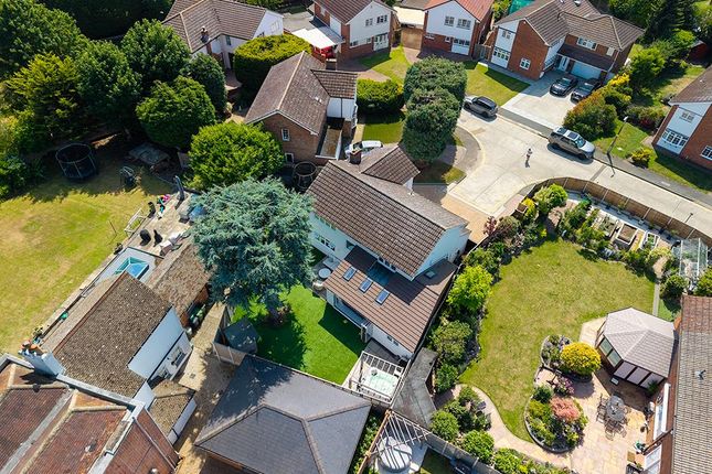 12, Weir Wynd, Billericay photo 3