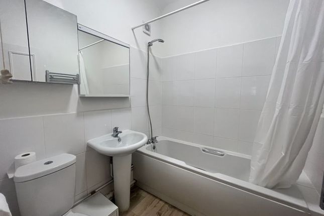 Flat 1, 23, St. Michaels Road, Worthing photo 5