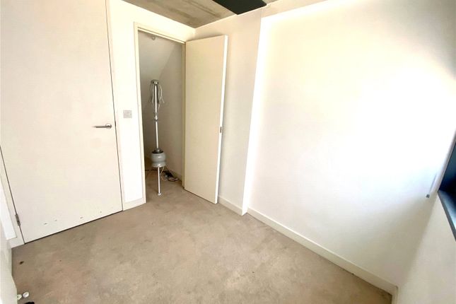 Apartment 2318, 30, Woodfield Road, Greater Manchester photo 5