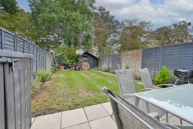 36 Blairhead Drive, Watford photo 4