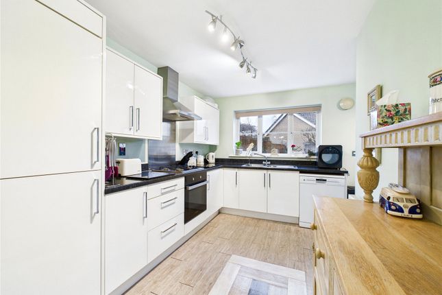 14, Ann Strutt Close, Ipswich photo 3