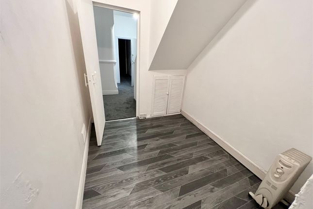 Apartment 1, 6, Summerhill, Thornhill, Sunderland photo 4