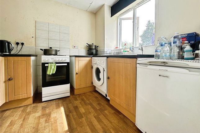 128, Dadswood, Essex photo 3