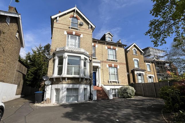 Thumbnail Flat to rent in Kingston Hill, Kingston Upon Thames