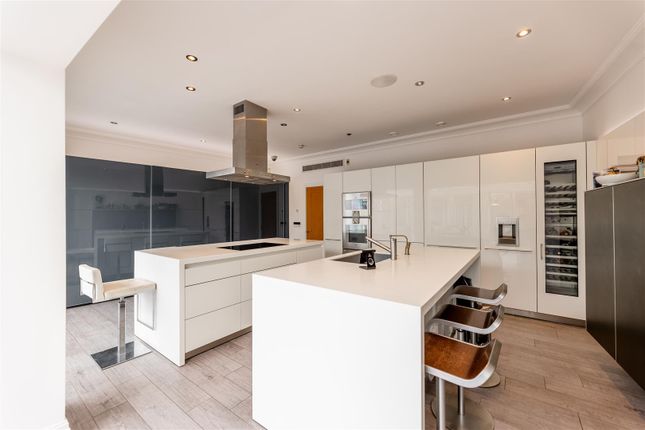 Thumbnail Property to rent in Imperial Crescent, Imperial Wharf, London