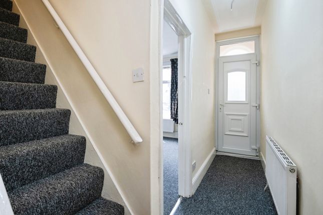 32, Herbert Street, London photo 4