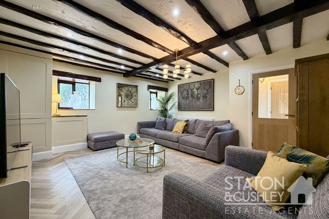 Magnolia Cottage Barn Court, Nottingham photo 3