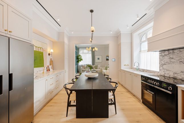 Flat 1, 44-46, Seymour Place, London photo 4