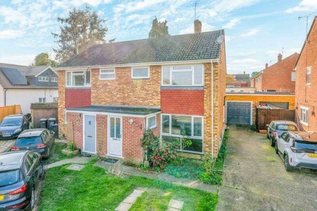 Property to rent in Ongar Place, Addlestone