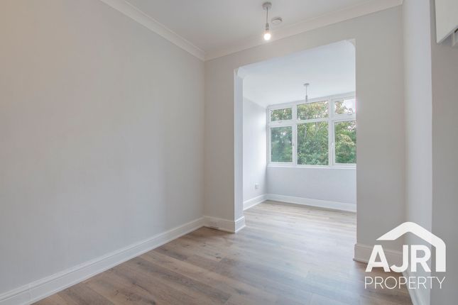 3a Lingfield Crescent, London photo 5