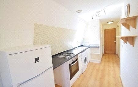 139d, Dollis Road, London photo 2
