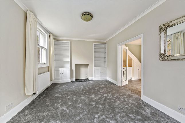 30, Vineyard Path, London photo 2