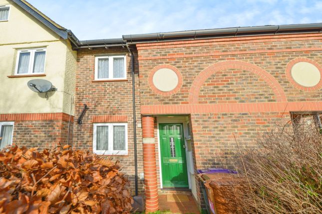 Thumbnail Terraced house for sale in Beech Hill, Letchworth Garden City