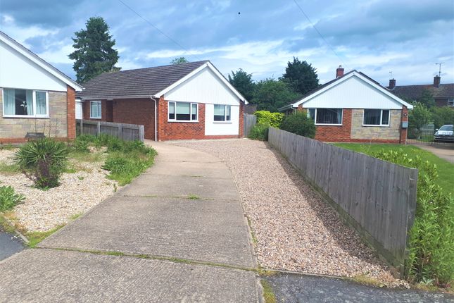 Thumbnail Detached bungalow to rent in Meadow Bank Avenue, Fiskerton, Lincoln