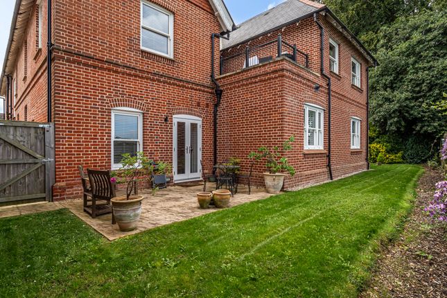 Flat for sale in Park Road, Winchester