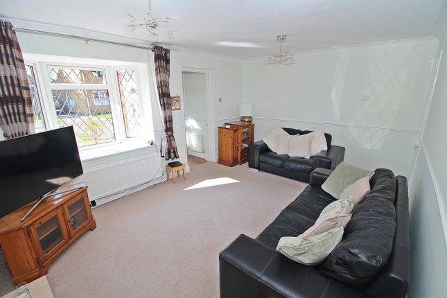 1 Ely Close, Flitwick, Bedfordshire photo 4