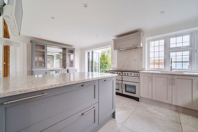 337 Toms Lane, Abbots Langley photo 3