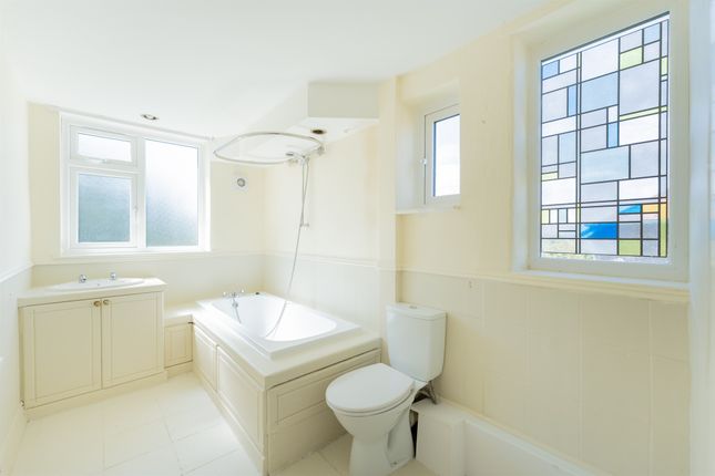 16A, Beresford Road, Wallasey photo 4