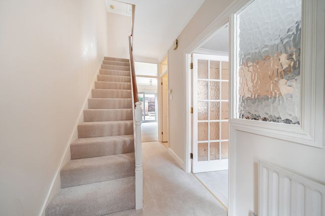 3, St. Georges Mews Bear Lane, Farnham photo 2