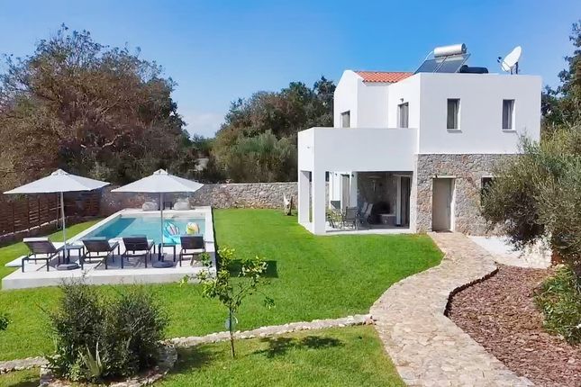 Villa for sale in Litsarda 730 08, Greece