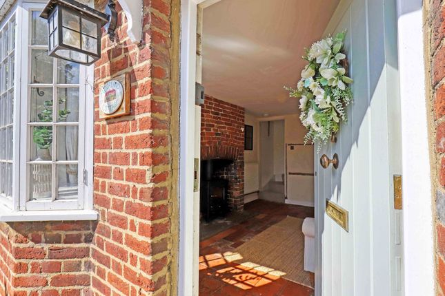 Moorland Cottage High Street, Maidenhead photo 2