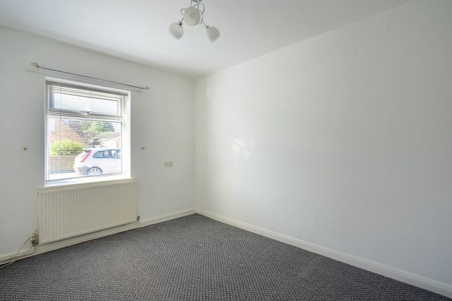 Flat for sale in Green Lane, Acomb, York