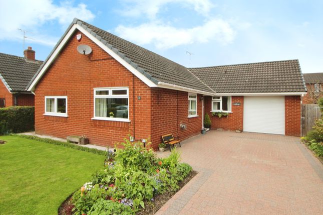 Thumbnail Bungalow for sale in Dane Grove, Mickle Trafford, Chester, Cheshire