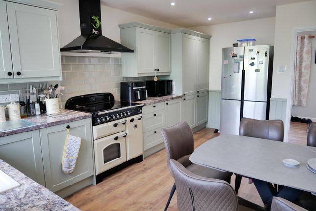 Oldbury View, Cherhill photo 3