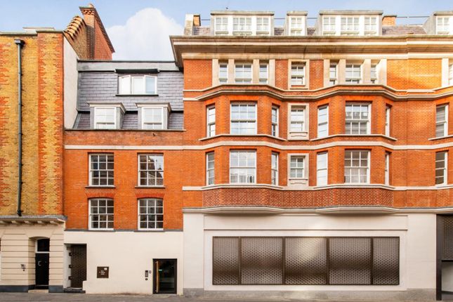 Flat to rent in North Row, Mayfair