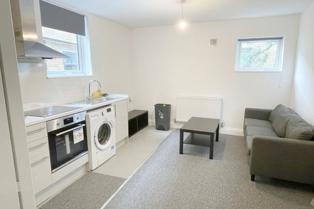 Thumbnail Flat to rent in High Street, Walthamstow