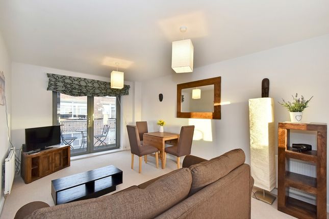 Thumbnail Flat to rent in Bagleys Lane, Fulham