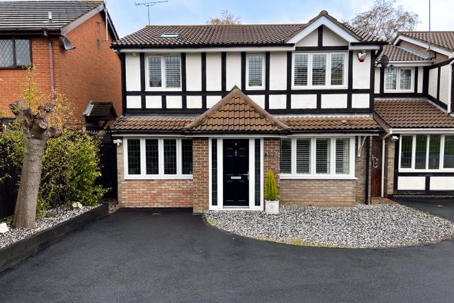 Thumbnail Detached house for sale in Rylands Heath, Luton, Bedfordshire