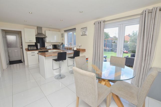 7, John Street Way, Barnsley photo 3