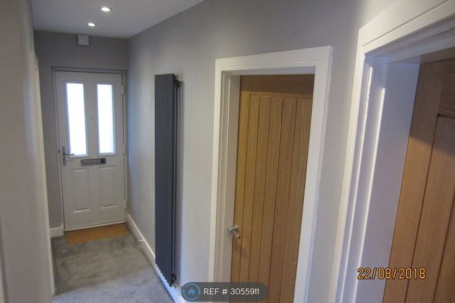 Chandos Court, Buckingham Road, Edgware photo 2