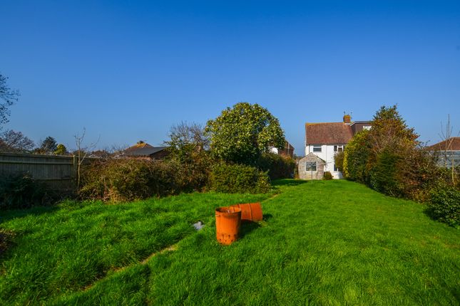 43, Brightling Road, Polegate photo 3