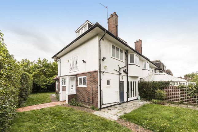 Property to rent in Chesterfield Road, London