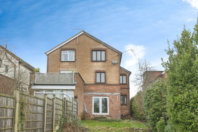 22, East Cliff Road, Kent photo 2