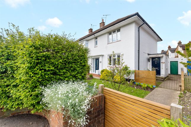 Thumbnail Maisonette for sale in Emlyn Road, Redhill, Surrey