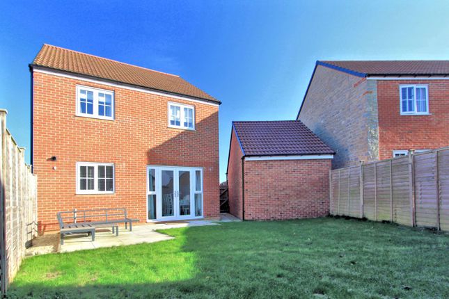 Detached house for sale in Thresher Close, Thornbury