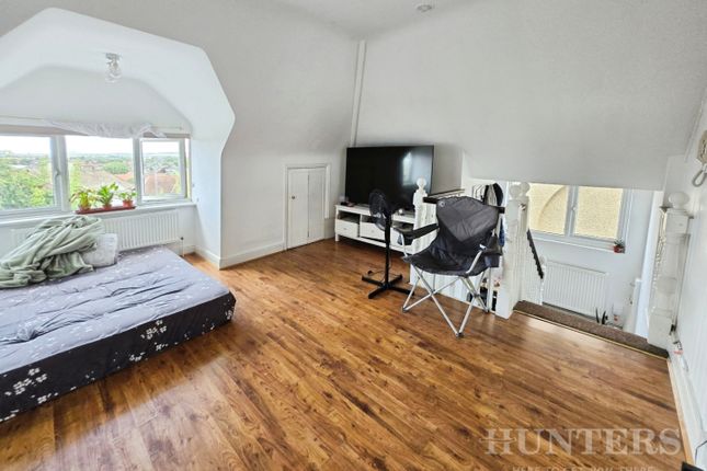 Flat 8, 103, Carshalton Road, Sutton photo 5
